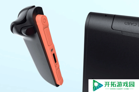 Switch 2磁吸手柄最初设计没有释放按钮 用力拉就行